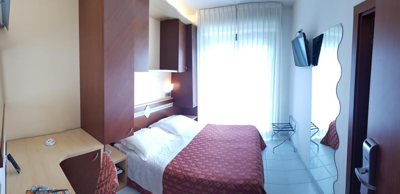 Hotel Europa Beach Village Giulianova Extérieur photo