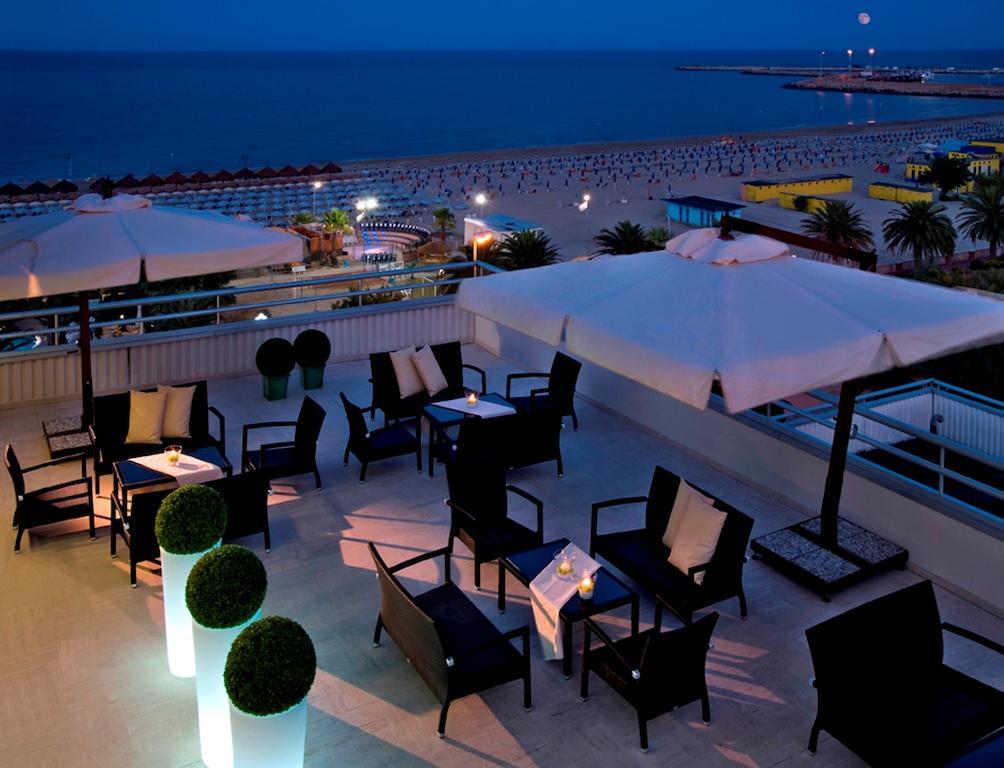 Hotel Europa Beach Village Giulianova Extérieur photo