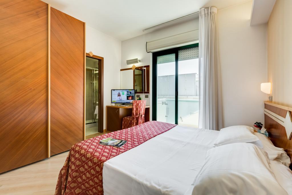 Hotel Europa Beach Village Giulianova Chambre photo