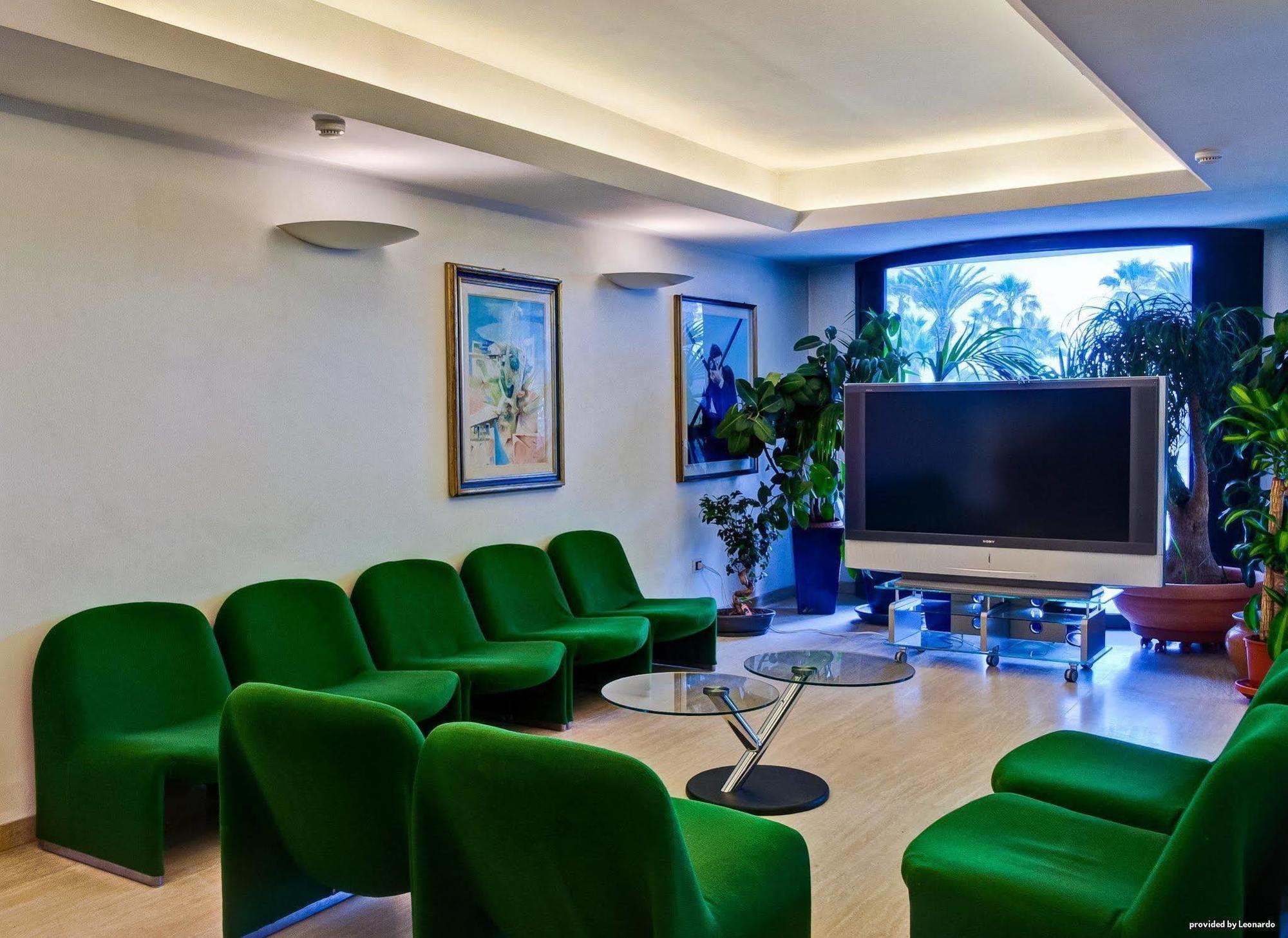 Hotel Europa Beach Village Giulianova Extérieur photo